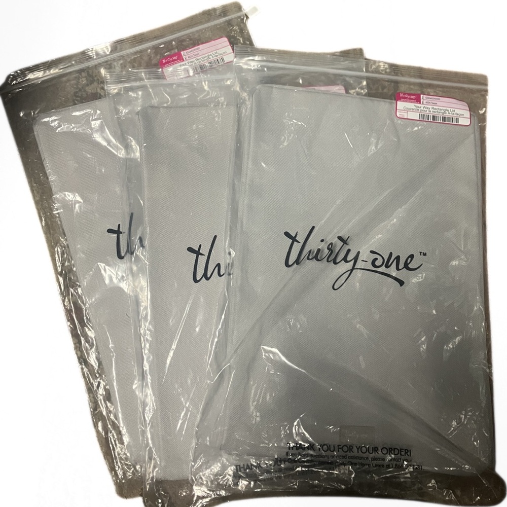 Thirty one “Your way” rectangle lids. Three lids. ONLY LIDS NO TOTE. * NIP *